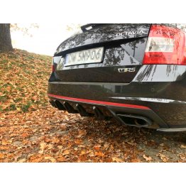 Накладка сплиттер центральная на задний бампер Вариант2 на Skoda Octavia III RS